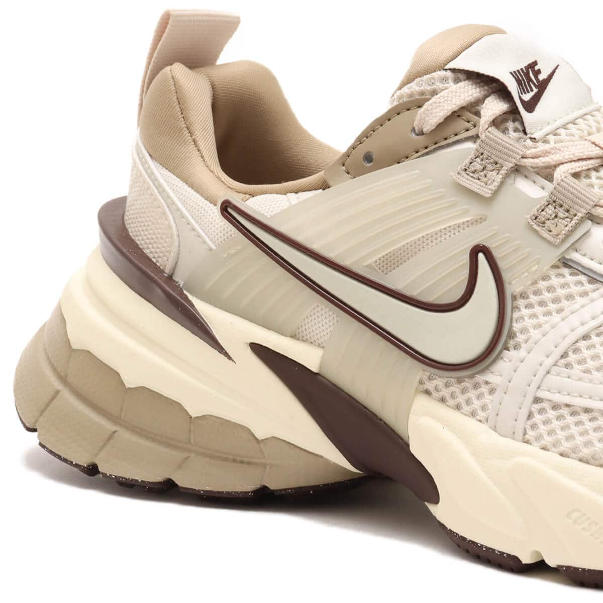 NIKE W V2K RUN LT OREWOOD BRN/LIGHT BONE-KHAKI-EARTH（ナイキ