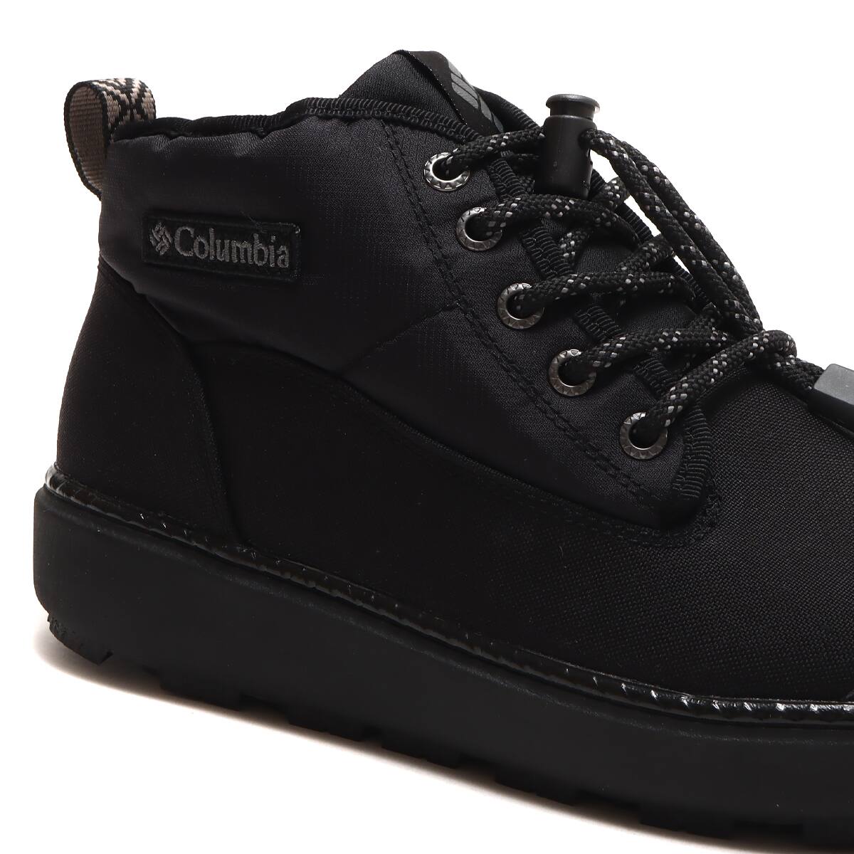 Columbia SAPLAND(TM) II CHUKKA WP OH INFINITY BLACK（サップランド