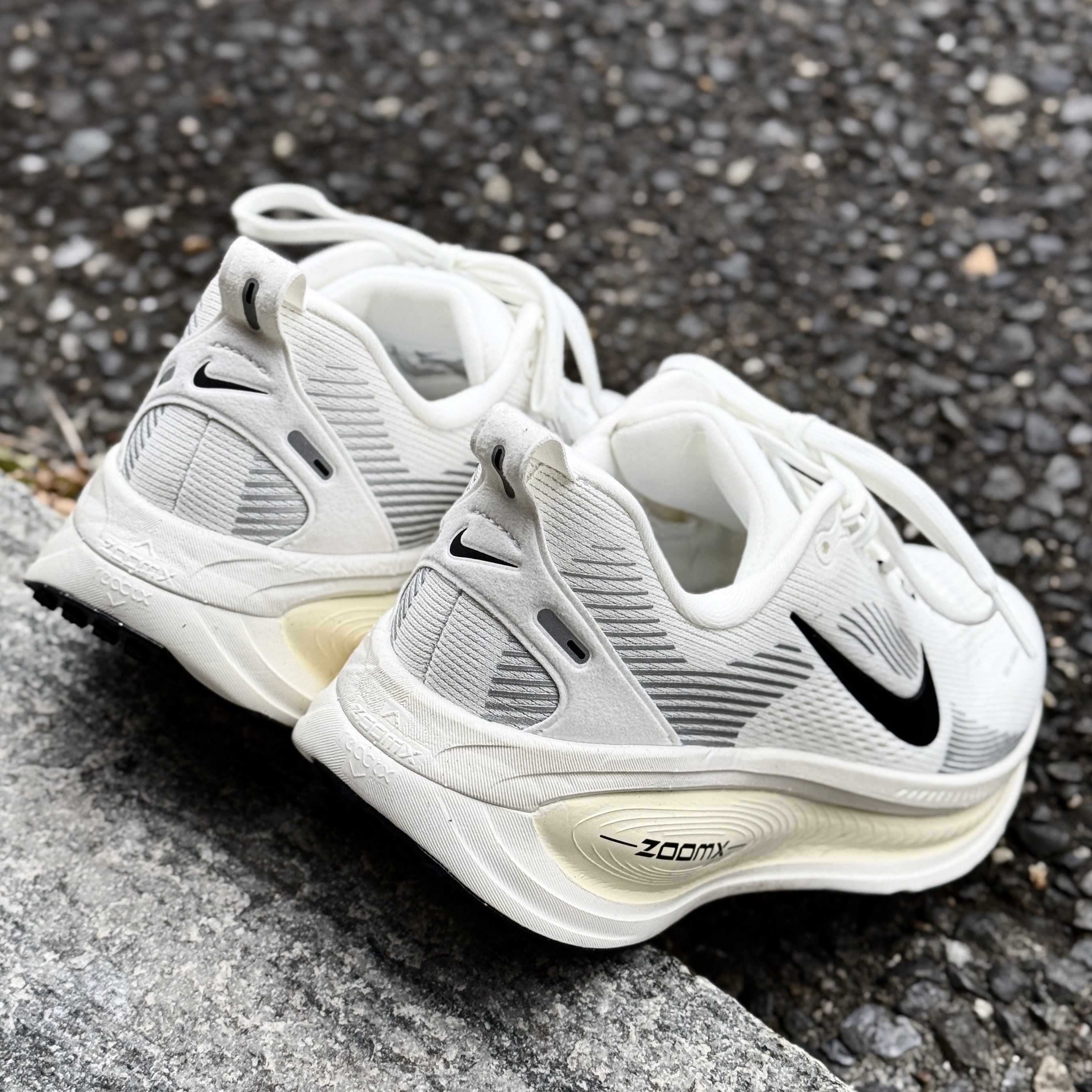 圧巻のコスパ】 NIKE ボメロ18 レビュー NIKE ZOOM VOMERO18｜サブエガ