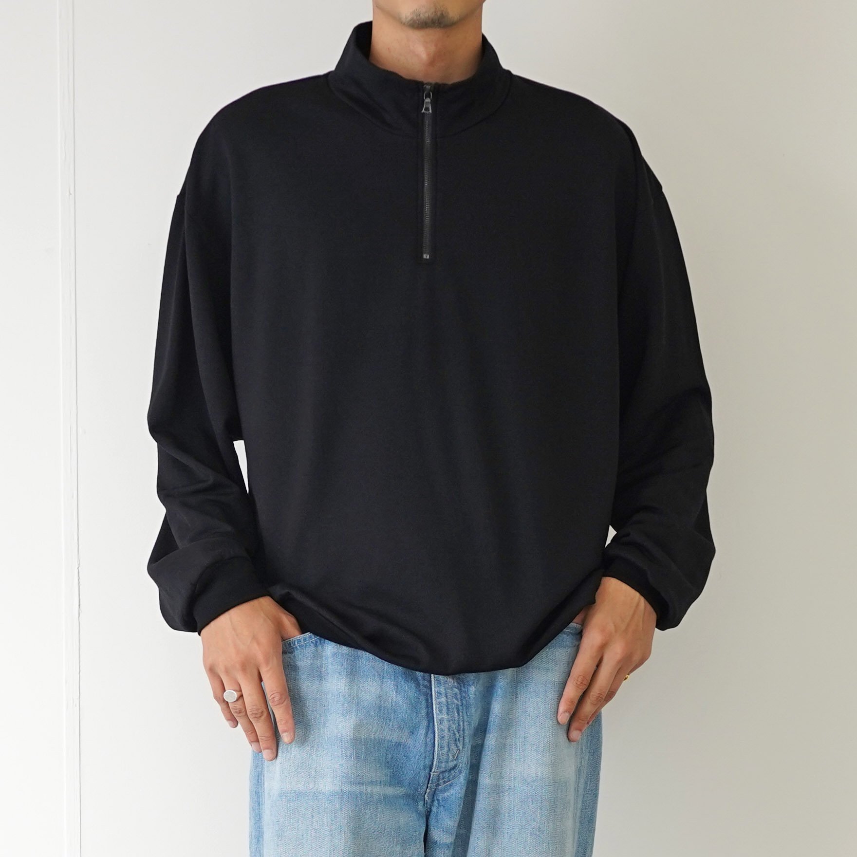 AURALEE「LIGHT WOOL SWEAT HALF ZIP P/O。本日発売です！｜THIRTY