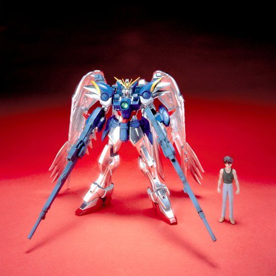 ウイングガンダムゼロカスタム スペシャル | バンダイによる、遊びと