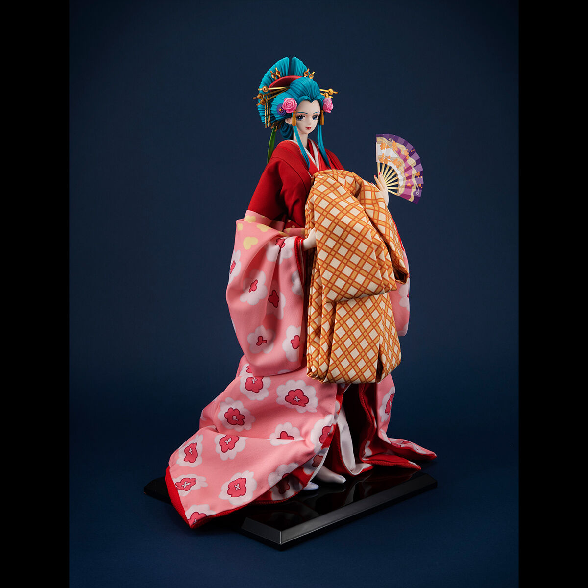 特別抽選販売】久月×MegaHouse 日本人形 ONE PIECE 小紫 【専用ガラス