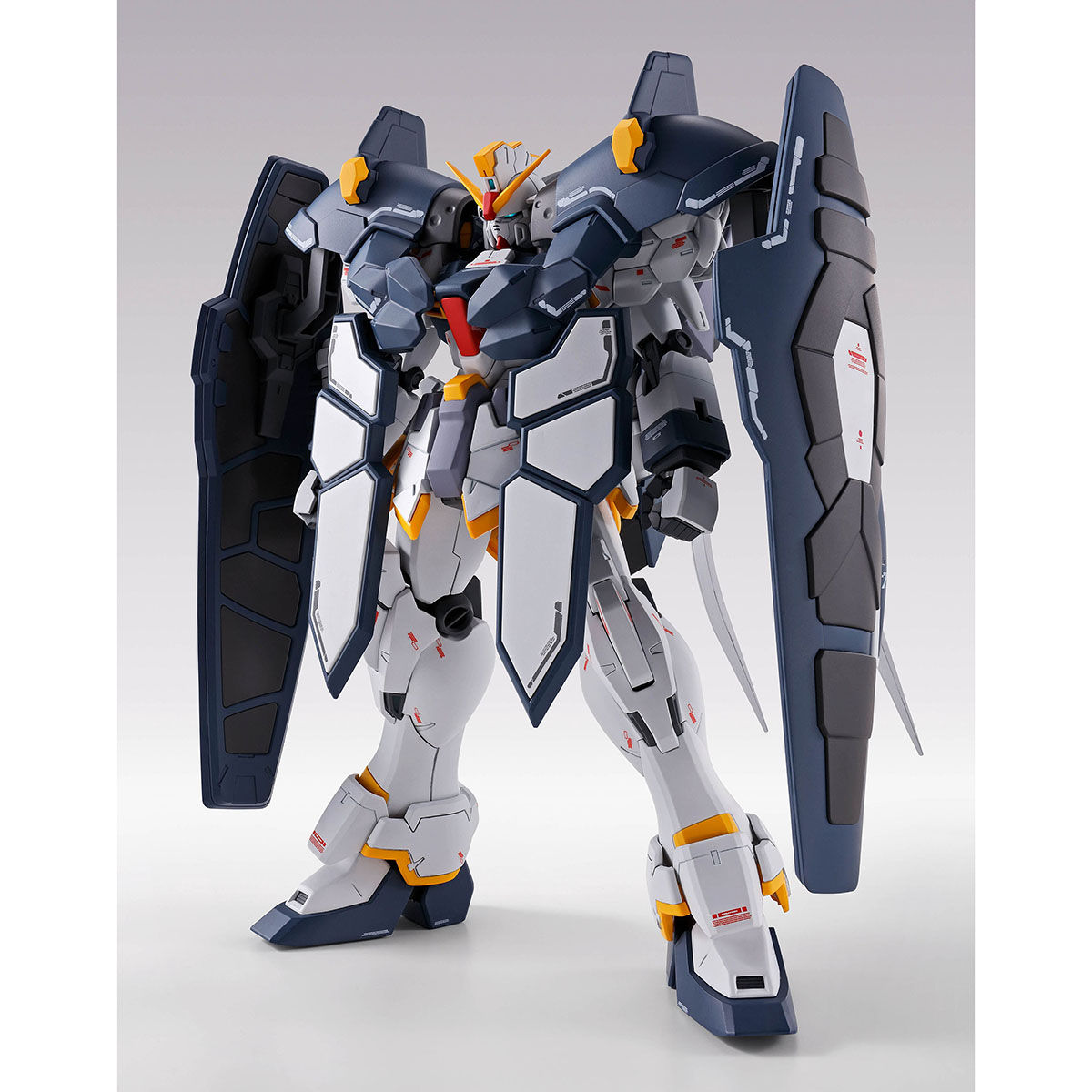 MG 1/100 ガンダムサンドロックEW（アーマディロ装備）【再販