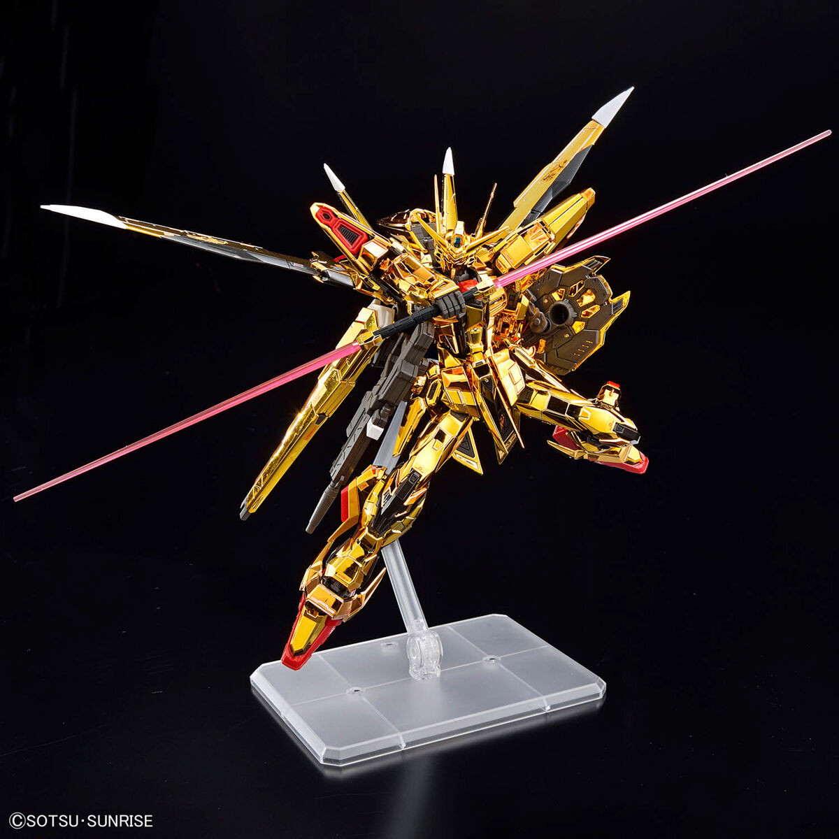 RG 1/144 アカツキガンダム(オオワシ装備)｜バンダイ ホビーサイト