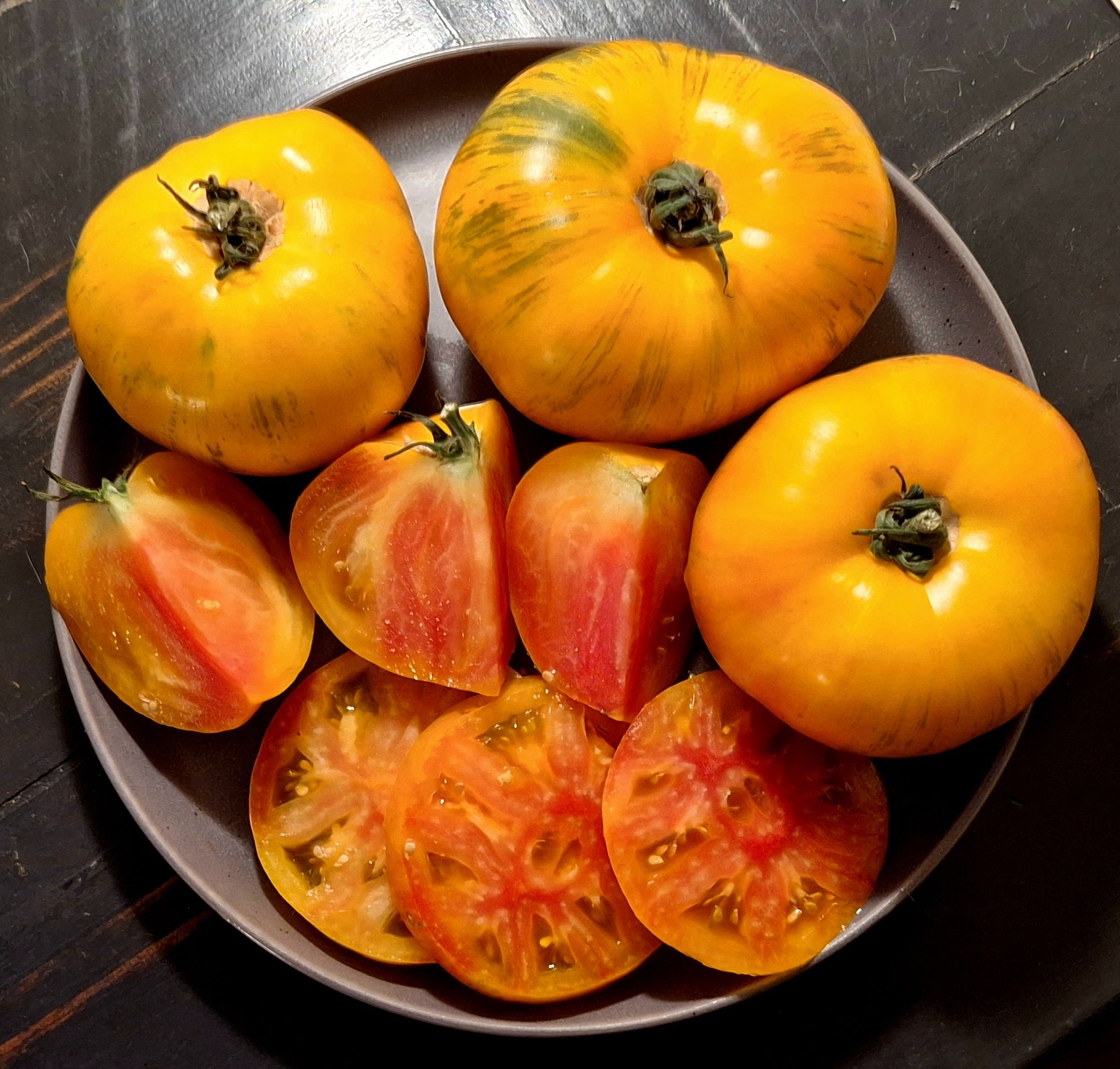 Mystery Tomato Medley #3- Pack of 25 seeds- five varieties blended