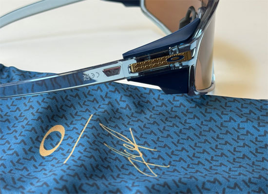 OAKLEY注目の新作LatchPanel(ラッチパネル)エムバぺモデル登場 | 長井