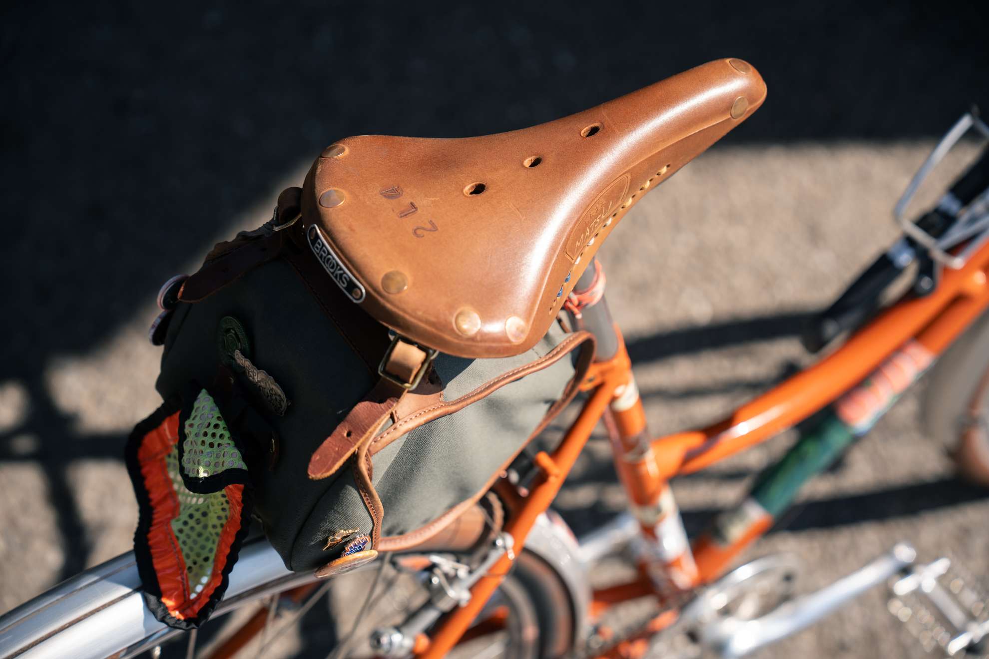BROOKS × BLUE LUG ”B17 FOR BLUE LUG
