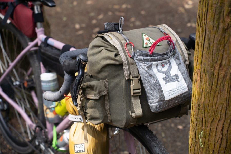 バイクパッキングのすゝめ(BOMBORA x Fabio's chest) - BLUE LUG BLOG