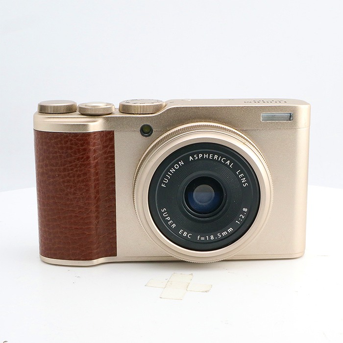 中古】(フジフイルム) FUJIFILM XF10 シャンパンゴールド｜ナニワ