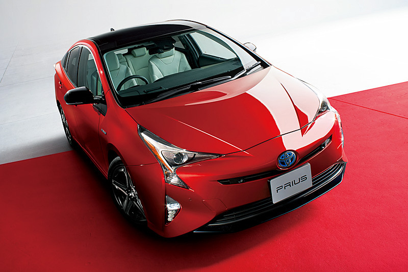 トヨタ、プリウス誕生20周年記念特別仕様車「A プレミアム“ツーリング