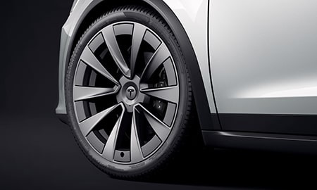 モデルX（テスラ）トライモーターAWD プラッド（2023年5月