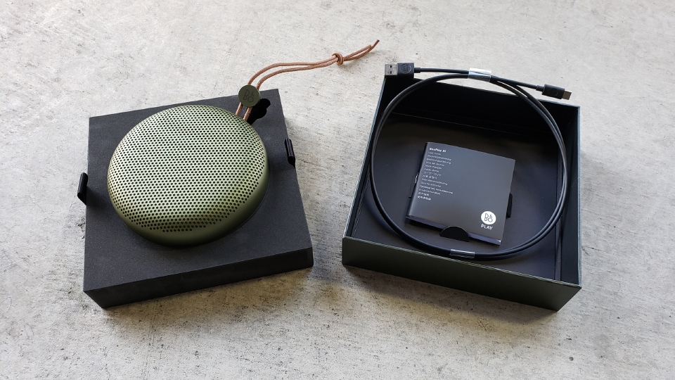 B&O Bang&Olufsen Beoplay A1 スピーカー【ジャンク】 B&O オンライン