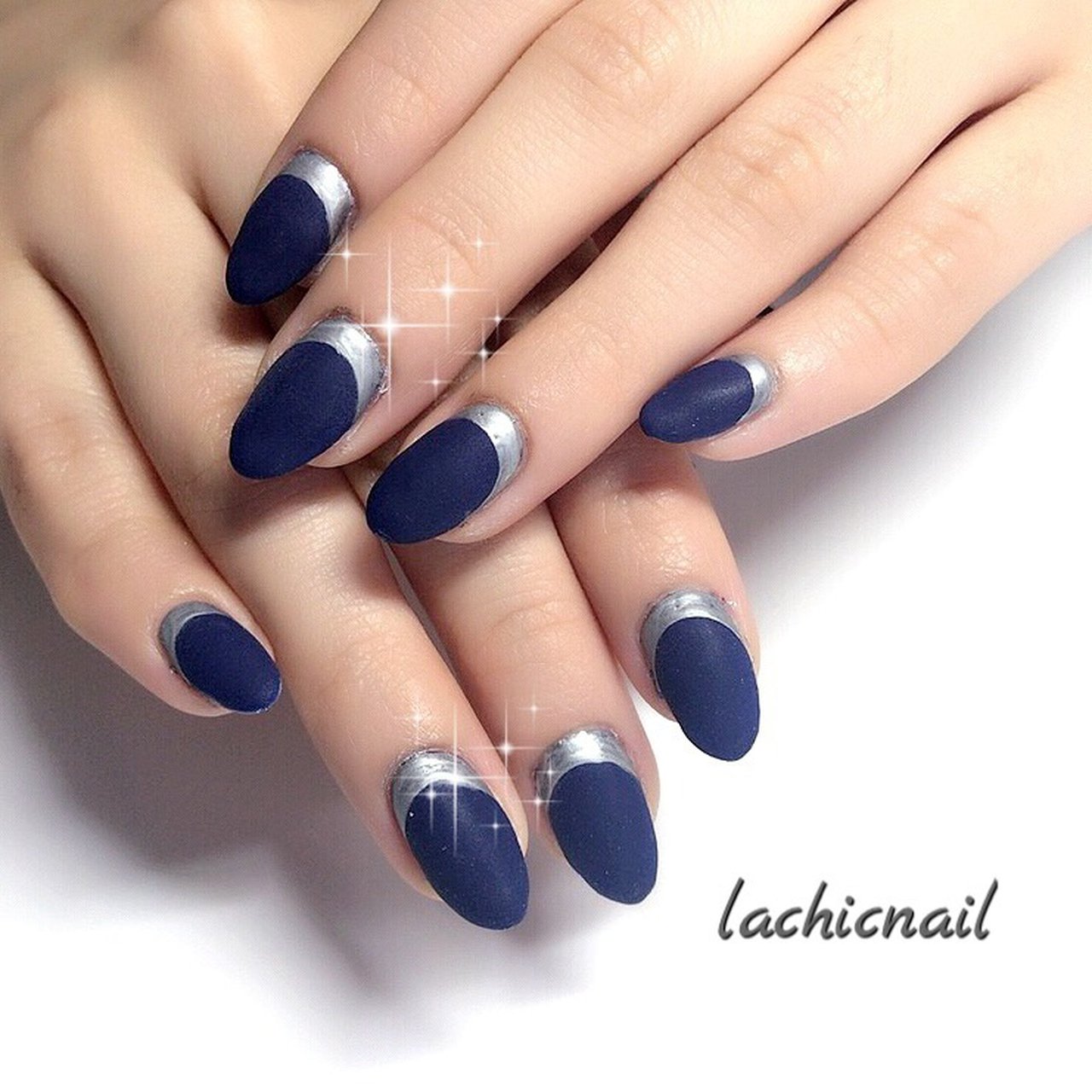 秋/冬/デート/フレンチ/ネイビー - lachicnailのネイルデザイン[No