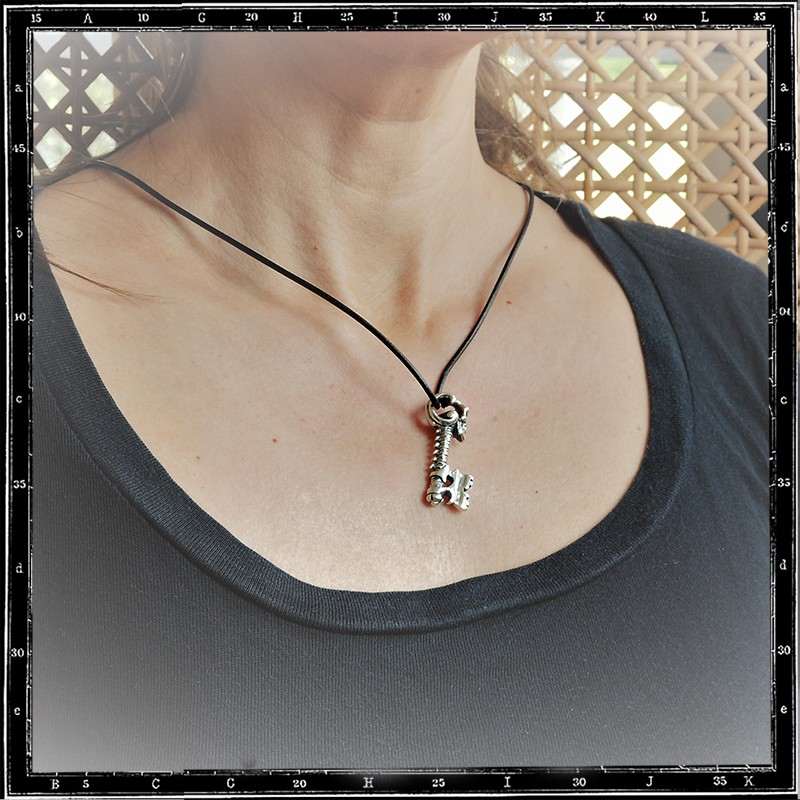Skull key pendant