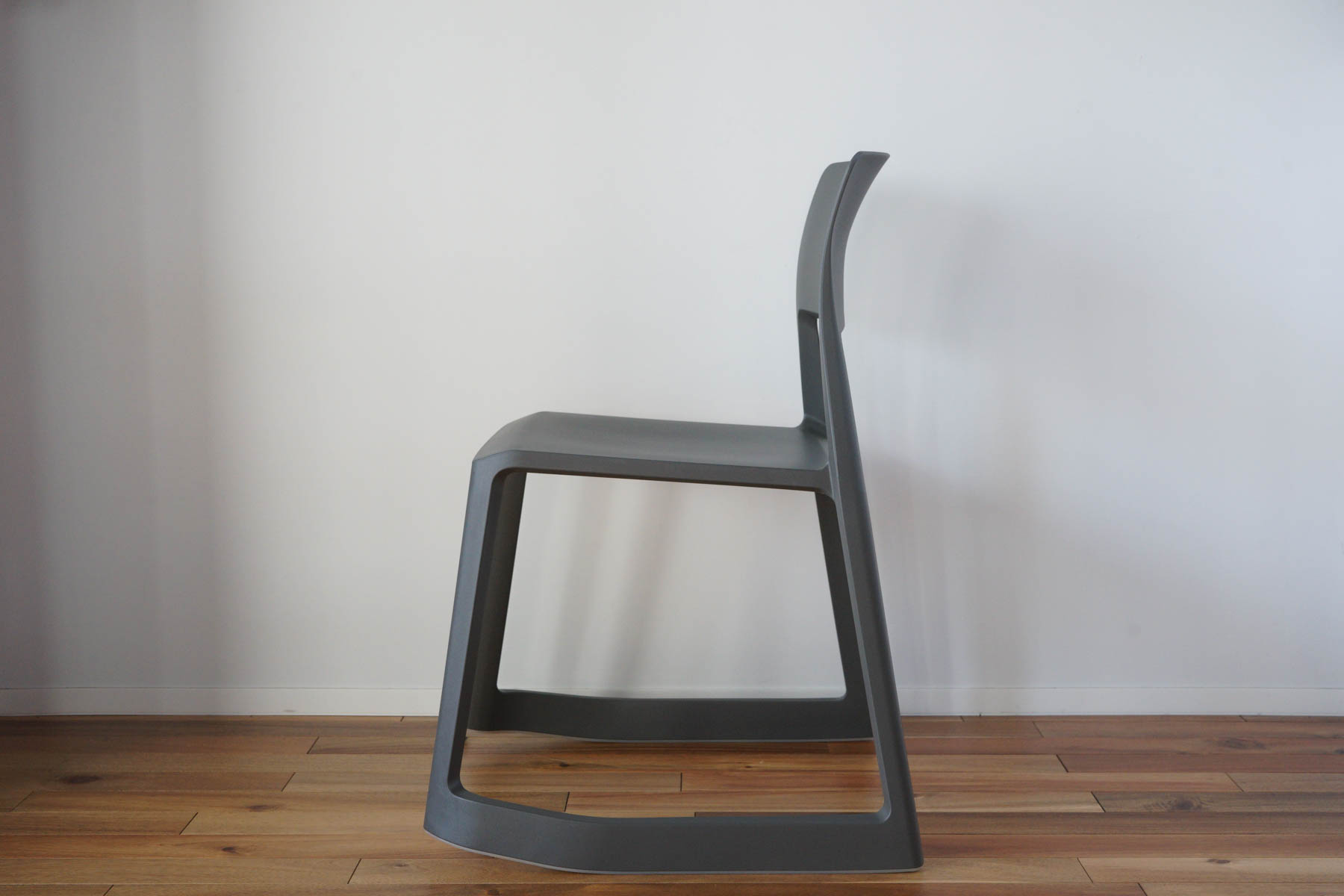 Vitra（ヴィトラ） ティプトン（Tip Ton）RE | インテリアショップvanilla
