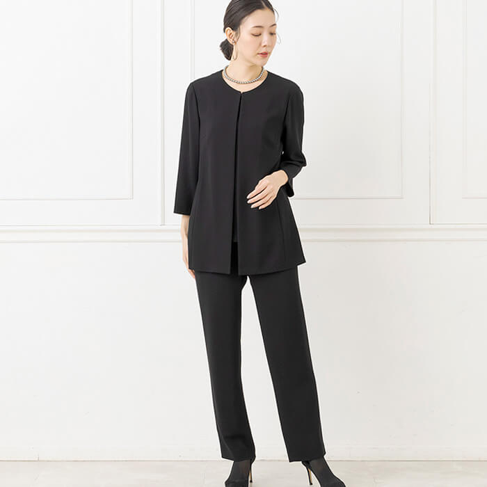 ロングブラウスとパンツのセットアップ 9号・ブラック｜東京ソワール